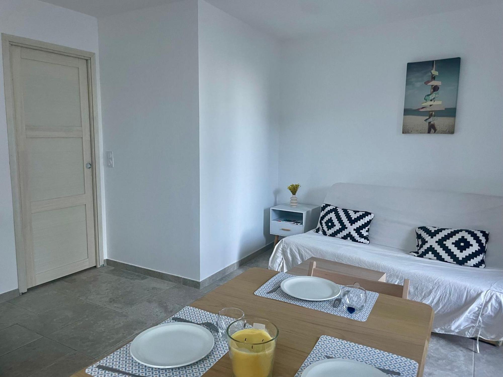 דירות Saint-Germain-de-Calberte T2 Renove Avec Terrasse Au Coeur Des Cevennes מראה חיצוני תמונה