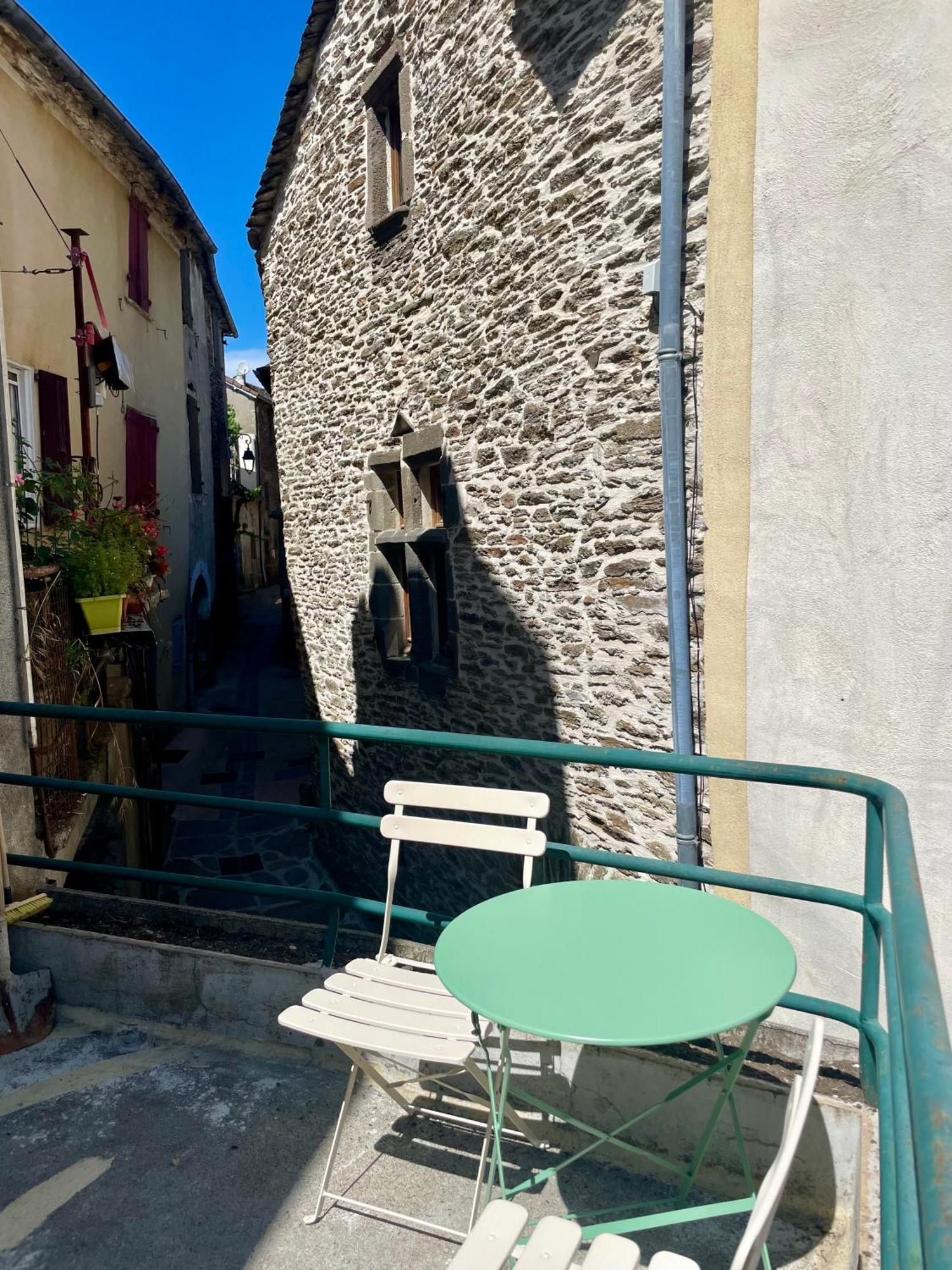 דירות Saint-Germain-de-Calberte T2 Renove Avec Terrasse Au Coeur Des Cevennes מראה חיצוני תמונה